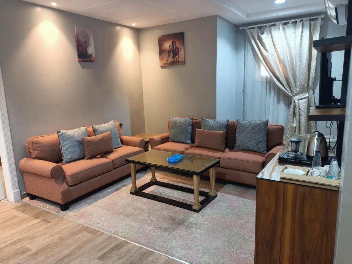 리야드 ستار للوحدات سكنيه 아파트 외부 사진