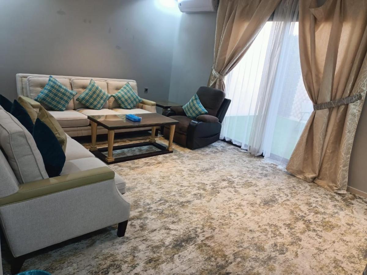 리야드 ستار للوحدات سكنيه 아파트 외부 사진
